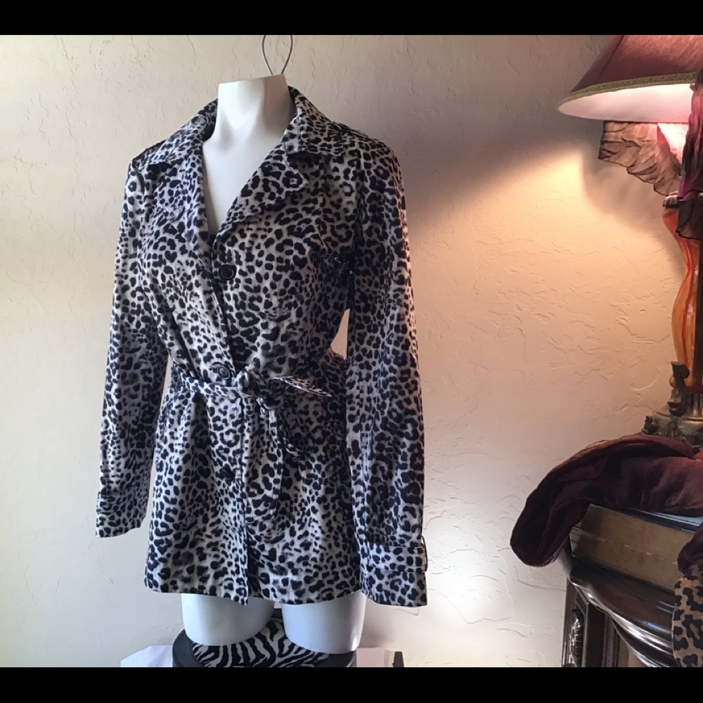 🔥Dana Buchman Snow Leopard Ocelot Jacket Trench Coat Size Large. Black White
